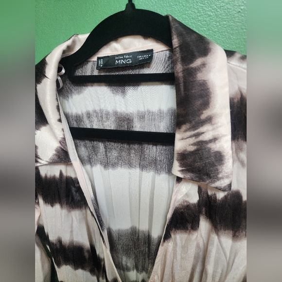 MANGO Tie-Dye Wrap Midi Dress – Black & Cream - Picture 2 of 4